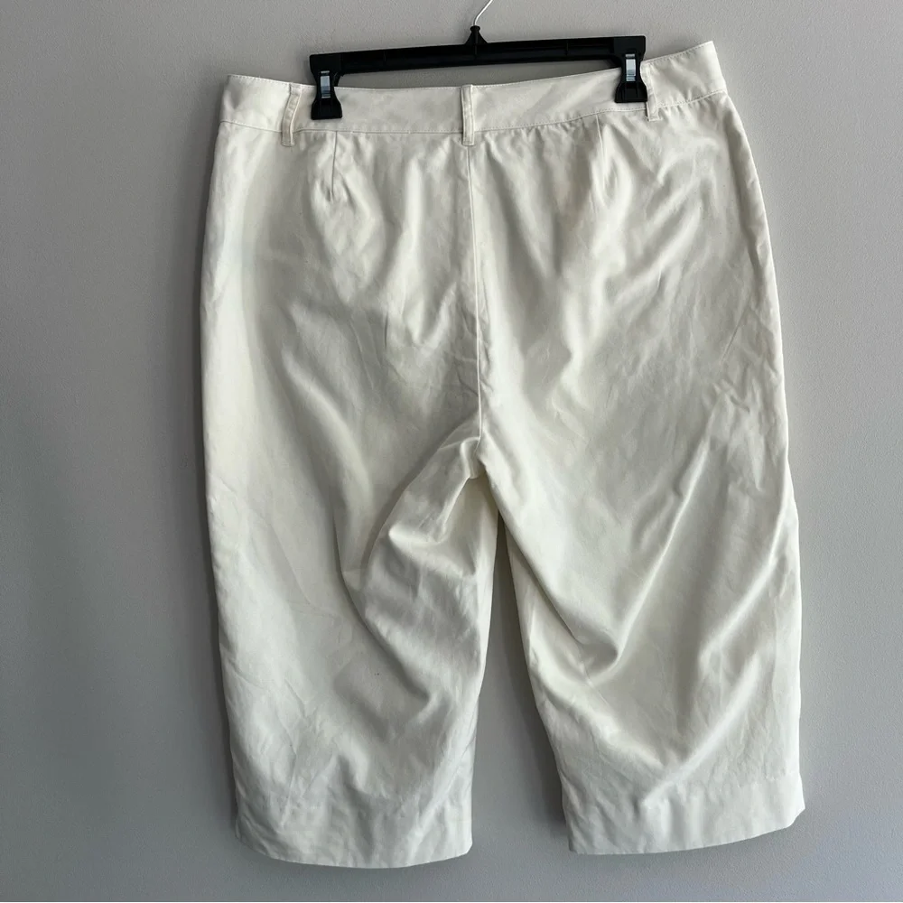 Ralph Lauren Cream Women's Bermudas size 12